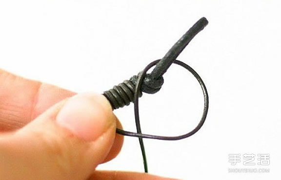 男士手鏈的編法圖解 黑白兩色簡約男生手鏈DIY -  itrip.net.cn
