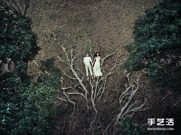 不用攝影師的婚紗照：徜徉于蔚藍的大海之中 -  itrip.net.cn