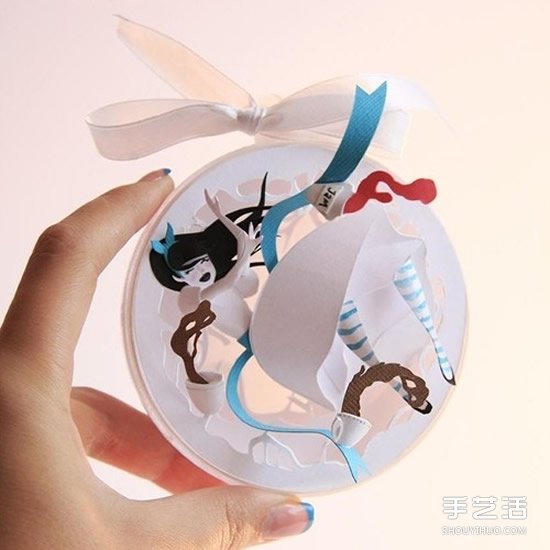 精致3D紙雕作品圖片 讓你陷入愛麗絲的世界~ -  itrip.net.cn