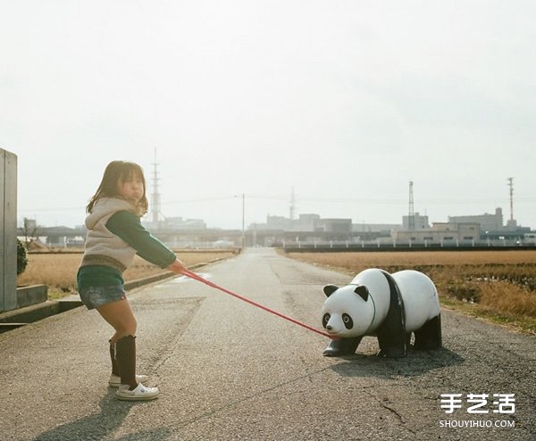 可愛小女孩攝影擺拍 簡單創(chuàng)意讓照片充滿趣味 -  itrip.net.cn