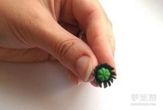 軟陶花戒指DIY制作教程 軟陶做花朵戒指的方法 -  itrip.net.cn