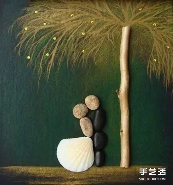 情侶石頭拼畫(huà)圖片 創(chuàng)意石頭拼貼畫(huà)情侶小人 -  itrip.net.cn