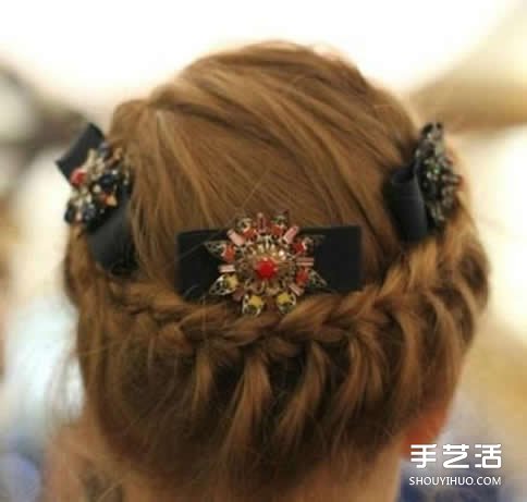 讓我們念念不忘而又束手無策的神級編發(fā)圖片 -  itrip.net.cn