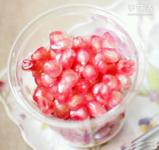 如何快速剝石榴的方法 簡(jiǎn)單剝石榴的竅門技巧 -  itrip.net.cn