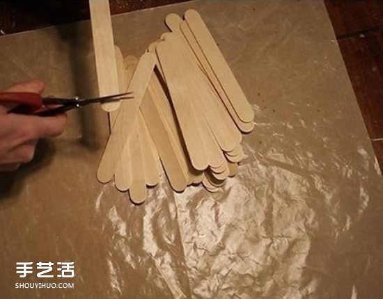 雪糕棍裝飾畫(huà)DIY圖解 簡(jiǎn)單裝飾畫(huà)用冰棒棍做 -  itrip.net.cn