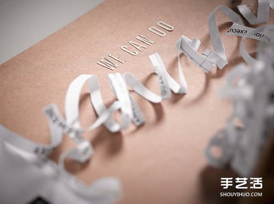 精美紙雕畫作品圖片 創(chuàng)作出翻倒的伏特加酒瓶 -  itrip.net.cn