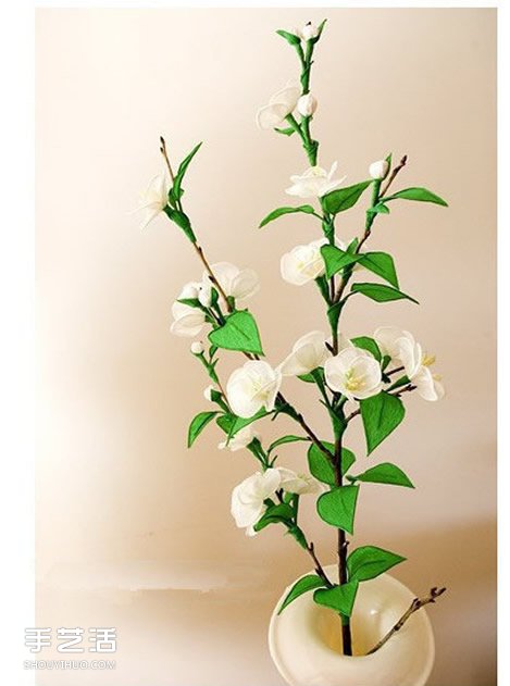 素雅山茶花的折法圖解 皺紋紙山茶花折紙教程 -  itrip.net.cn