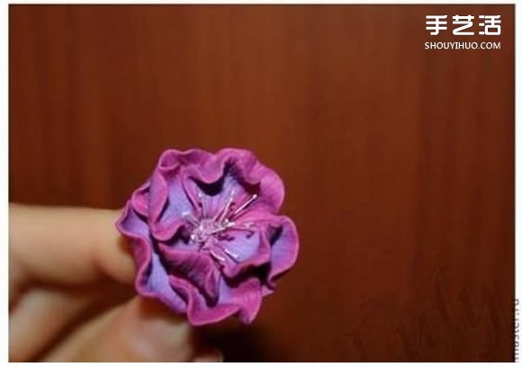 軟陶花戒指制作教程 手工軟陶花朵飾品DIY圖解 -  itrip.net.cn