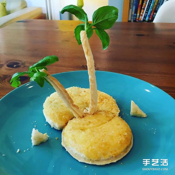愛(ài)心老爸的面包雕刻作品 讓過(guò)敏女兒吃得開(kāi)心 -  itrip.net.cn
