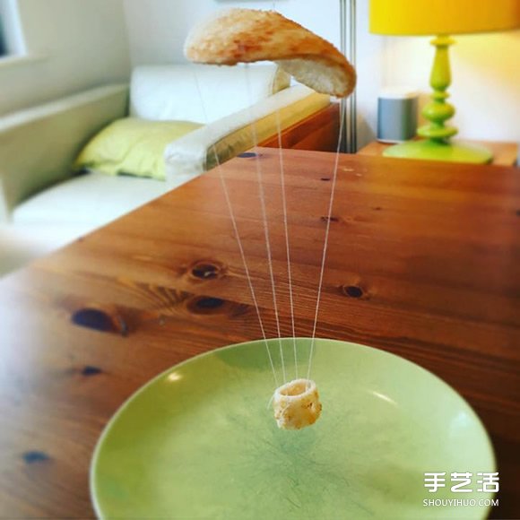 愛(ài)心老爸的面包雕刻作品 讓過(guò)敏女兒吃得開(kāi)心 -  itrip.net.cn