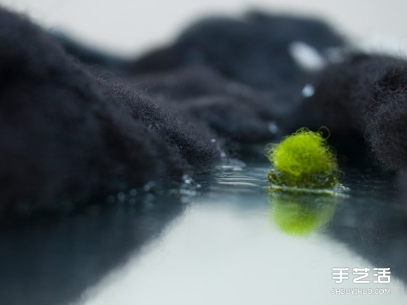 利用羊毛氈和牛奶、巧克力等DIY而成的風(fēng)景 -  itrip.net.cn