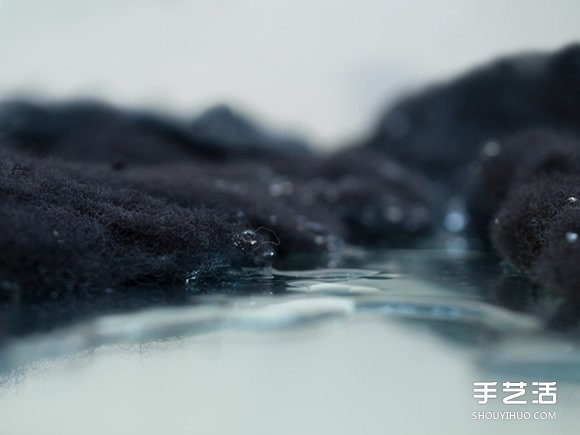 利用羊毛氈和牛奶、巧克力等DIY而成的風(fēng)景 -  itrip.net.cn