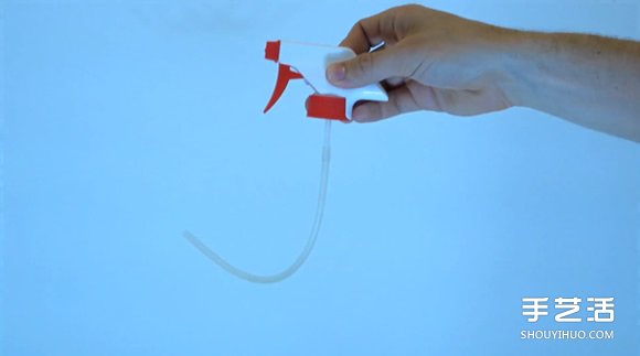 不管什么角度都能噴 好用的噴霧瓶改造DIY -  itrip.net.cn
