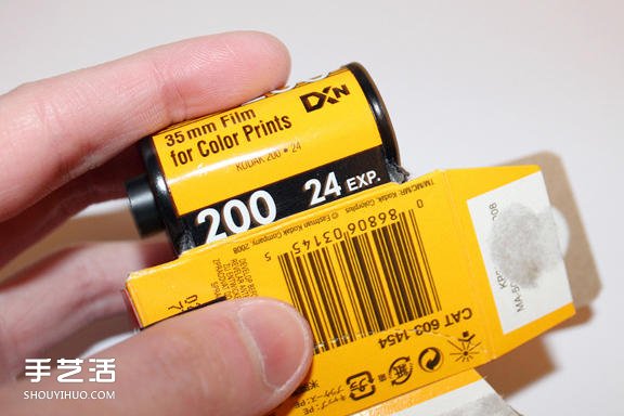 自制膠卷相機的方法 手工DIY膠卷盒針孔相機 -  itrip.net.cn
