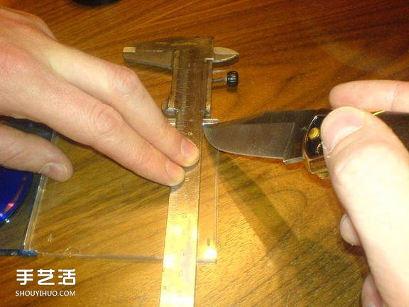 自制星光效果濾鏡的方法 CD盒子DIY制作濾鏡 -  itrip.net.cn