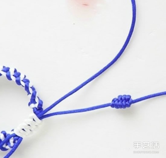 青花瓷手鏈的編織方法 DIY青花瓷手鏈的編法 -  itrip.net.cn