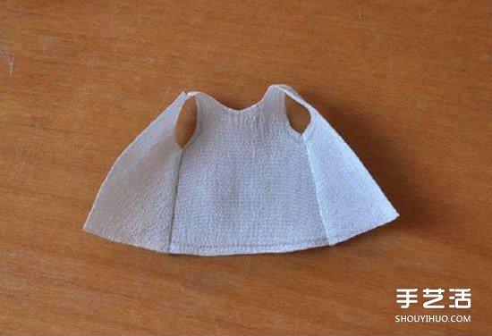 手工制作芭比娃娃裙子 迷你洋娃娃裙DIY教程 -  itrip.net.cn