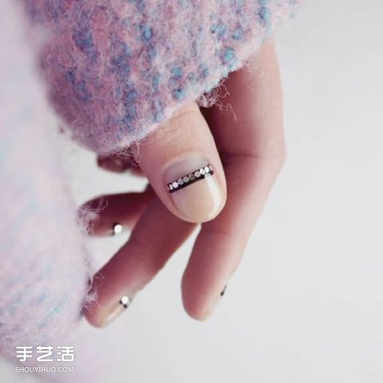 12個(gè)秋冬季指甲彩繪靈感 為你帶來華麗節(jié)日氣氛 -  itrip.net.cn