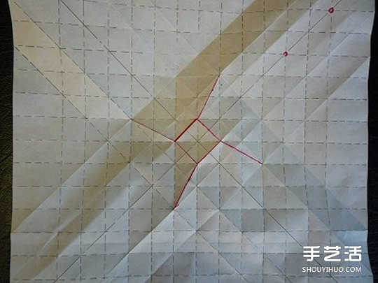 日本折紙大師的復(fù)雜玫瑰花折紙教程步驟圖解 -  itrip.net.cn
