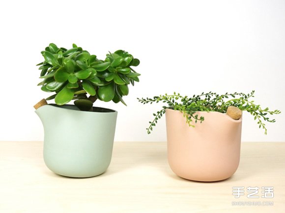 歪腰，我缺水了！自平衡花盆讓澆水有跡可循 -  itrip.net.cn