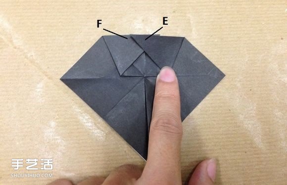 小動物折紙步驟圖 用紙折小動物的方法圖解 -  itrip.net.cn