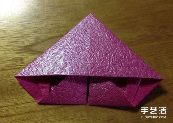 領(lǐng)帶愛心的折法圖解 漂亮領(lǐng)帶心的折紙教程 -  itrip.net.cn