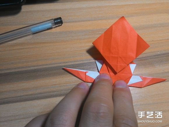 怎么折蜘蛛俠圖解教程 復(fù)雜蜘蛛俠的折法步驟 -  itrip.net.cn