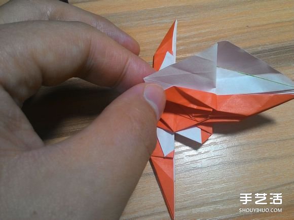 怎么折蜘蛛俠圖解教程 復(fù)雜蜘蛛俠的折法步驟 -  itrip.net.cn