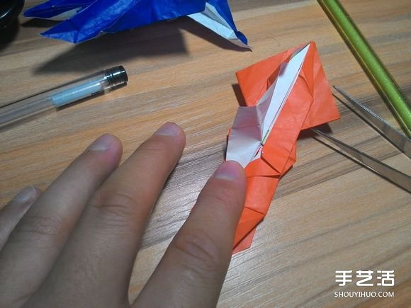 怎么折蜘蛛俠圖解教程 復(fù)雜蜘蛛俠的折法步驟 -  itrip.net.cn
