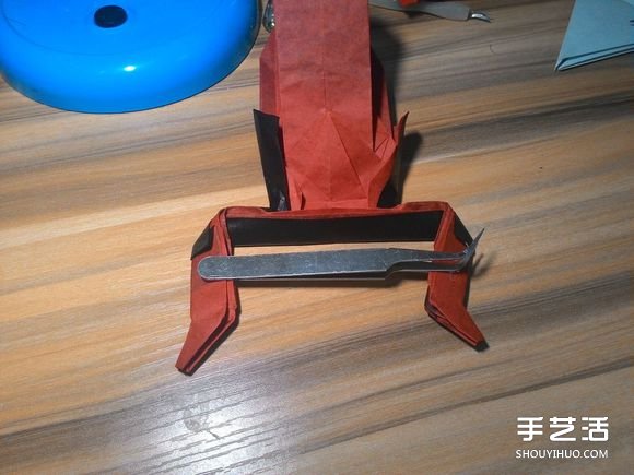 怎么折蜘蛛俠圖解教程 復(fù)雜蜘蛛俠的折法步驟 -  itrip.net.cn