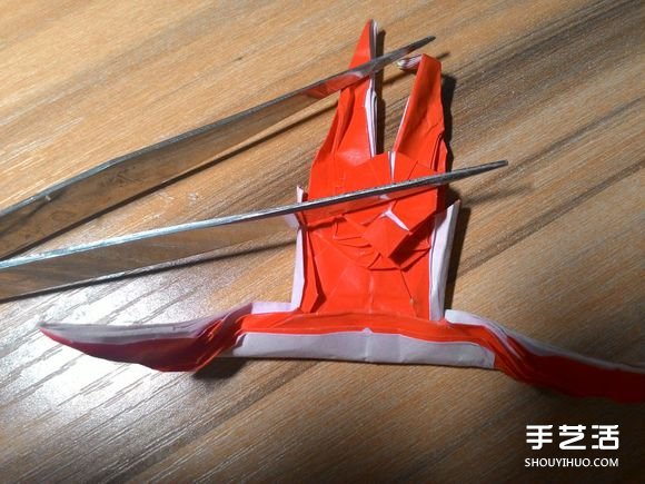 怎么折蜘蛛俠圖解教程 復(fù)雜蜘蛛俠的折法步驟 -  itrip.net.cn