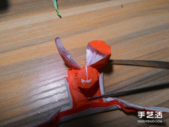 怎么折蜘蛛俠圖解教程 復(fù)雜蜘蛛俠的折法步驟 -  itrip.net.cn