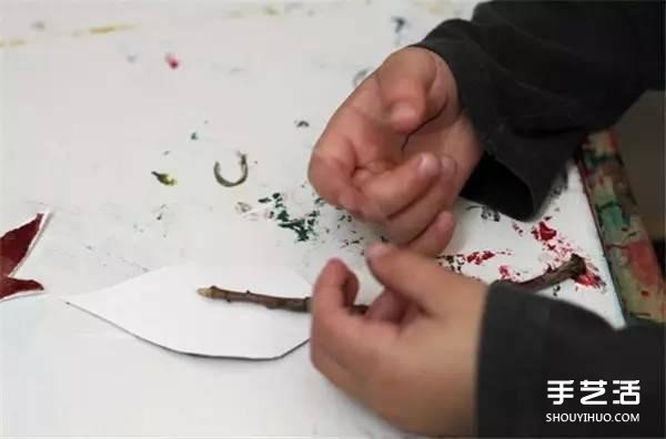 樹葉畫玩偶手工制作 簡單葉子玩偶的做法圖片 -  itrip.net.cn