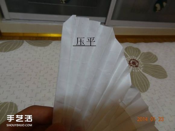 紙鶴的折法步驟圖解 手工折紙鶴的方法教程 -  itrip.net.cn