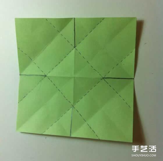 一張紙折四葉草圖解 創(chuàng)意四葉草的折法步驟 -  itrip.net.cn