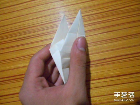 怎么折玫瑰千紙鶴步驟 玫瑰紙鶴的折法圖解  -  itrip.net.cn