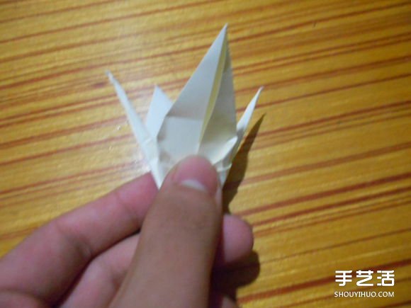 怎么折玫瑰千紙鶴步驟 玫瑰紙鶴的折法圖解  -  itrip.net.cn
