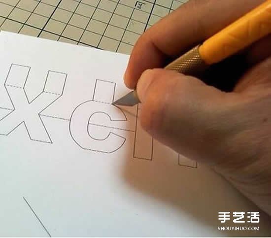 圣誕立體賀卡制作圖解 立體圣誕賀卡制作方法 -  itrip.net.cn