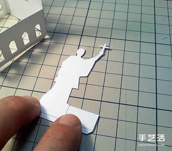 圣誕立體賀卡制作圖解 立體圣誕賀卡制作方法 -  itrip.net.cn