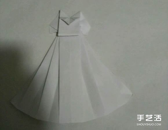 折紙婚紗裙的折法圖解 婚紗的折紙方法步驟 -  itrip.net.cn