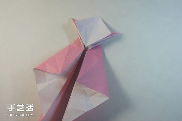 折紙女孩的步驟圖解 復(fù)雜女生的折法教程 -  itrip.net.cn