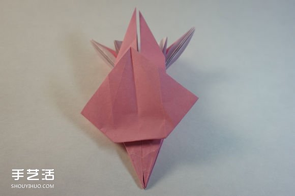 折紙女孩的步驟圖解 復(fù)雜女生的折法教程 -  itrip.net.cn