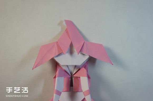 折紙女孩的步驟圖解 復(fù)雜女生的折法教程 -  itrip.net.cn