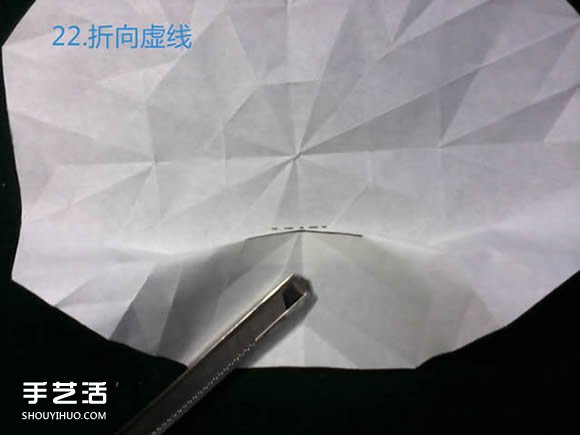 三種八瓣花折紙方法圖解 八瓣花的折法步驟圖 -  itrip.net.cn