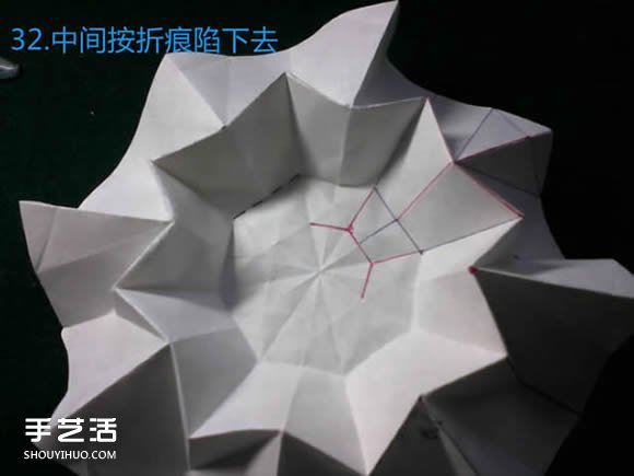 三種八瓣花折紙方法圖解 八瓣花的折法步驟圖 -  itrip.net.cn