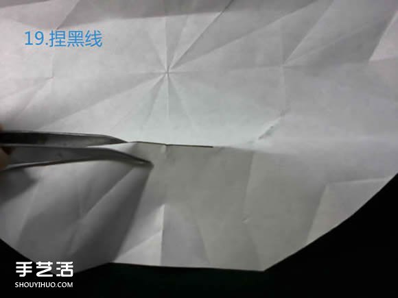 三種八瓣花折紙方法圖解 八瓣花的折法步驟圖 -  itrip.net.cn