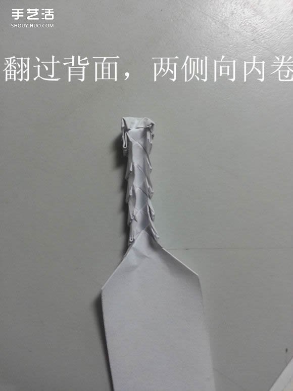 紙武士刀的折法圖解 折紙日本刀的方法步驟 -  itrip.net.cn