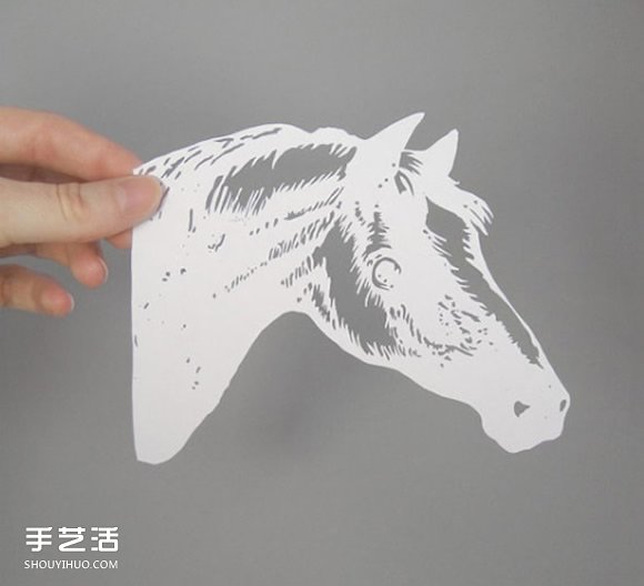 Sam的精美卡紙剪紙 不僅是愛好也是她的工作 -  itrip.net.cn