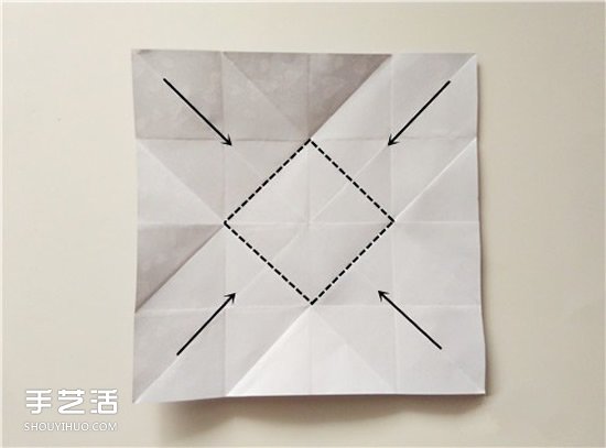 撲克牌黑桃和梅花花色的折紙方法圖解 -  itrip.net.cn