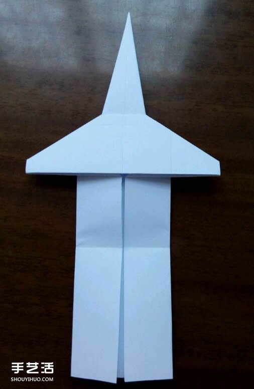 怎么用紙折戰(zhàn)斗機圖解 A4紙折戰(zhàn)斗機的折法 -  itrip.net.cn